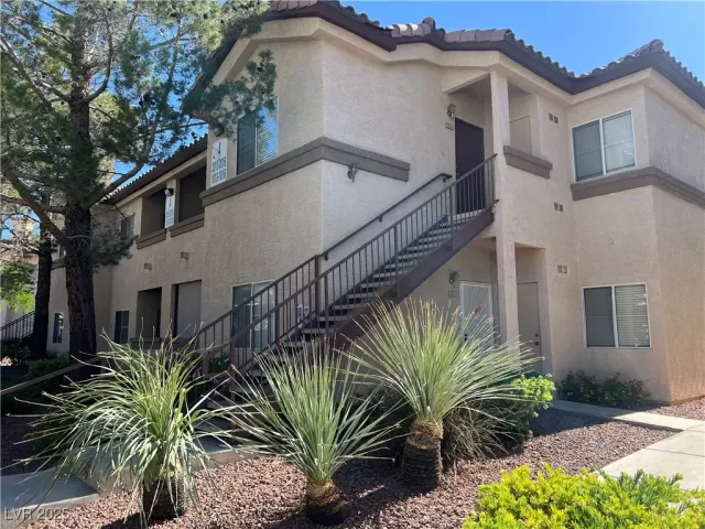 MLS: 2686202 Condo For Sale