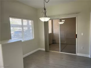 Photo #6: 2686202 Listing 