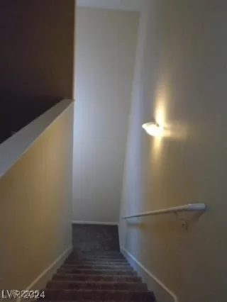 Photo #3: 2686242 Listing