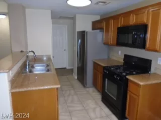 Photo #6: 2686242 Listing