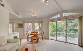 Photo #3: 2686259 Listing 