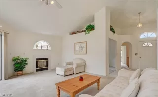 Photo #4: 2686259 Listing 