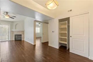 Photo #5: 2686263 Listing