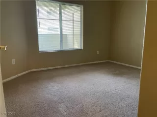 Photo #5: 2686272 Listing