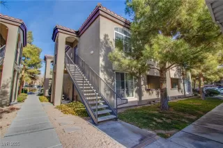 Photo #1: 2686289 Listing 