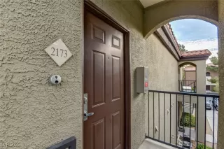 Photo #2: 2686289 Listing 