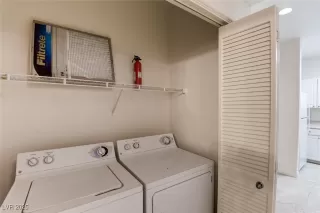 Photo #6: 2686289 Listing 