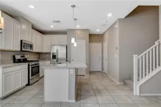 Photo #6: 2686302 Listing