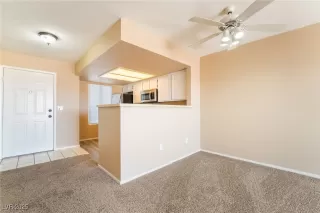 Photo #6: 2686306 Listing 