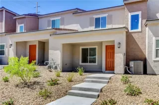 Photo #2: 2686310 Listing 
