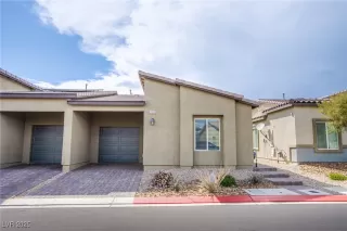 Photo #1: 2686436 Listing