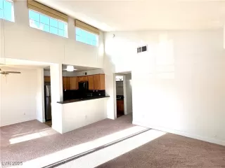 Photo #5: 2686516 Listing 