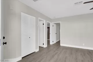 Photo #3: 2686522 Listing