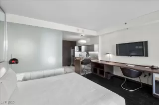 Photo #3: 2686567 Listing