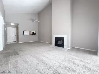 Photo #4: 2686578 Listing 