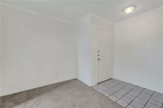 Photo #1: 2686587 Listing