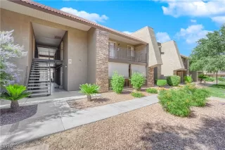 Photo #3: 2686598 Listing 