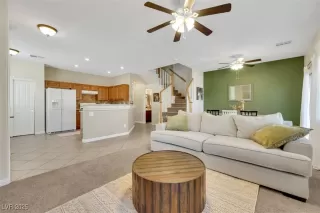 Photo #1: 2686625 Listing