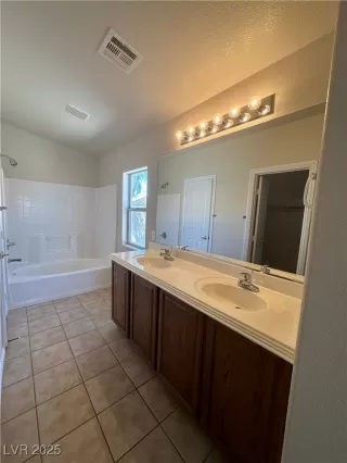 Photo #6: 2686632 Listing 