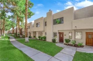 Photo #1: 2686639 Listing