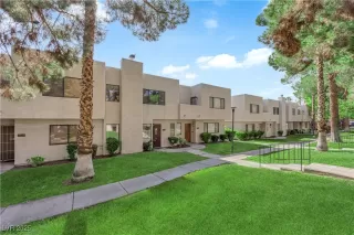 Photo #2: 2686639 Listing