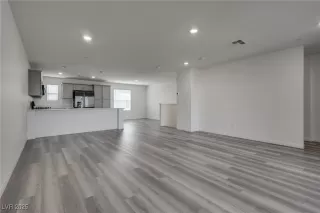 Photo #6: 2686649 Listing 