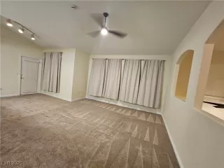 Photo #5: 2686651 Listing 