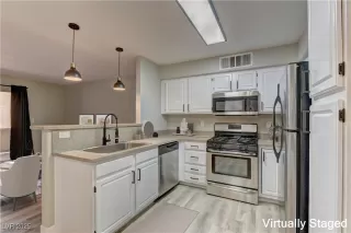 Photo #3: 2686672 Listing 