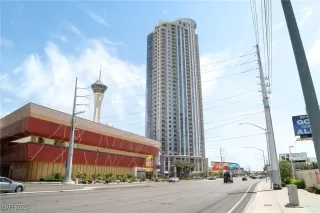 Photo #2: 2686687 Listing