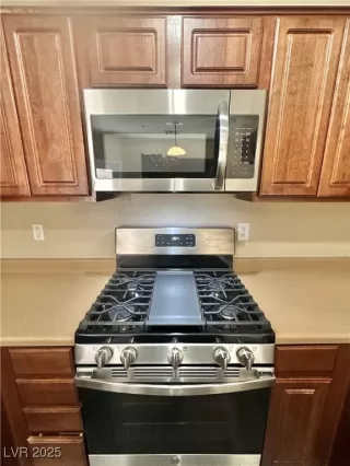 Photo #6: 2686726 Listing