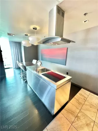 Photo #4: 2686729 Listing 