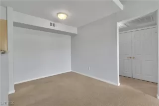 Photo #5: 2686743 Listing 