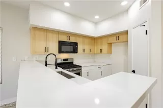 Photo #4: 2686780 Listing 