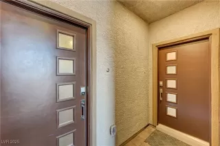 Photo #6: 2686805 Listing