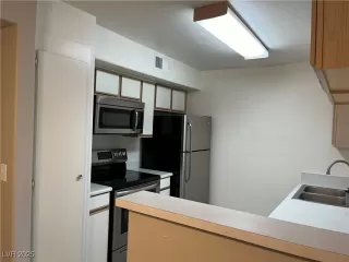 Photo #4: 2686865 Listing 