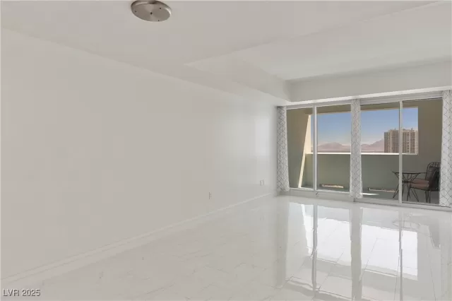 MLS: 2686919 Condo For Sale