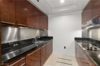 Photo #5: 2686919 Listing 