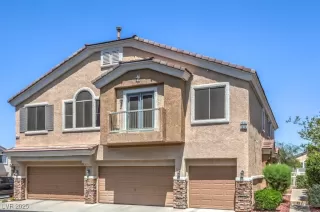 Photo #1: 2686957 Listing