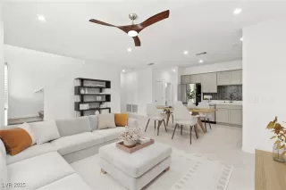 Photo #1: 2686961 Listing