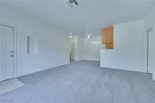 Photo #5: 2686996 Listing 