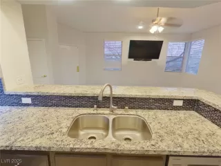 Photo #5: 2686999 Listing 