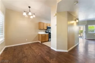 Photo #4: 2687012 Listing 