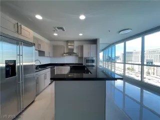 Photo #3: 2687083 Listing 