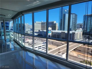 Photo #4: 2687083 Listing 