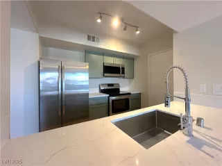 Photo #4: 2687084 Listing 