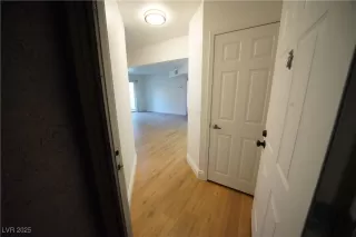 Photo #4: 2687101 Listing 