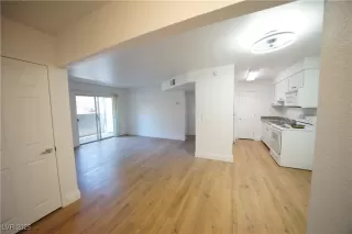 Photo #6: 2687101 Listing 