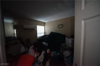 Photo #6: 2687102 Listing