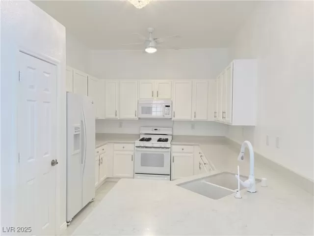 MLS: 2687112 Condo For Sale