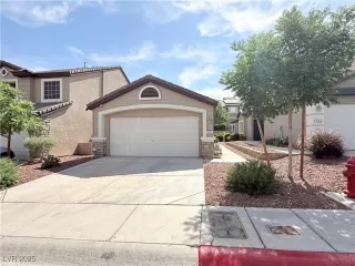 Photo #2: 2687112 Listing 